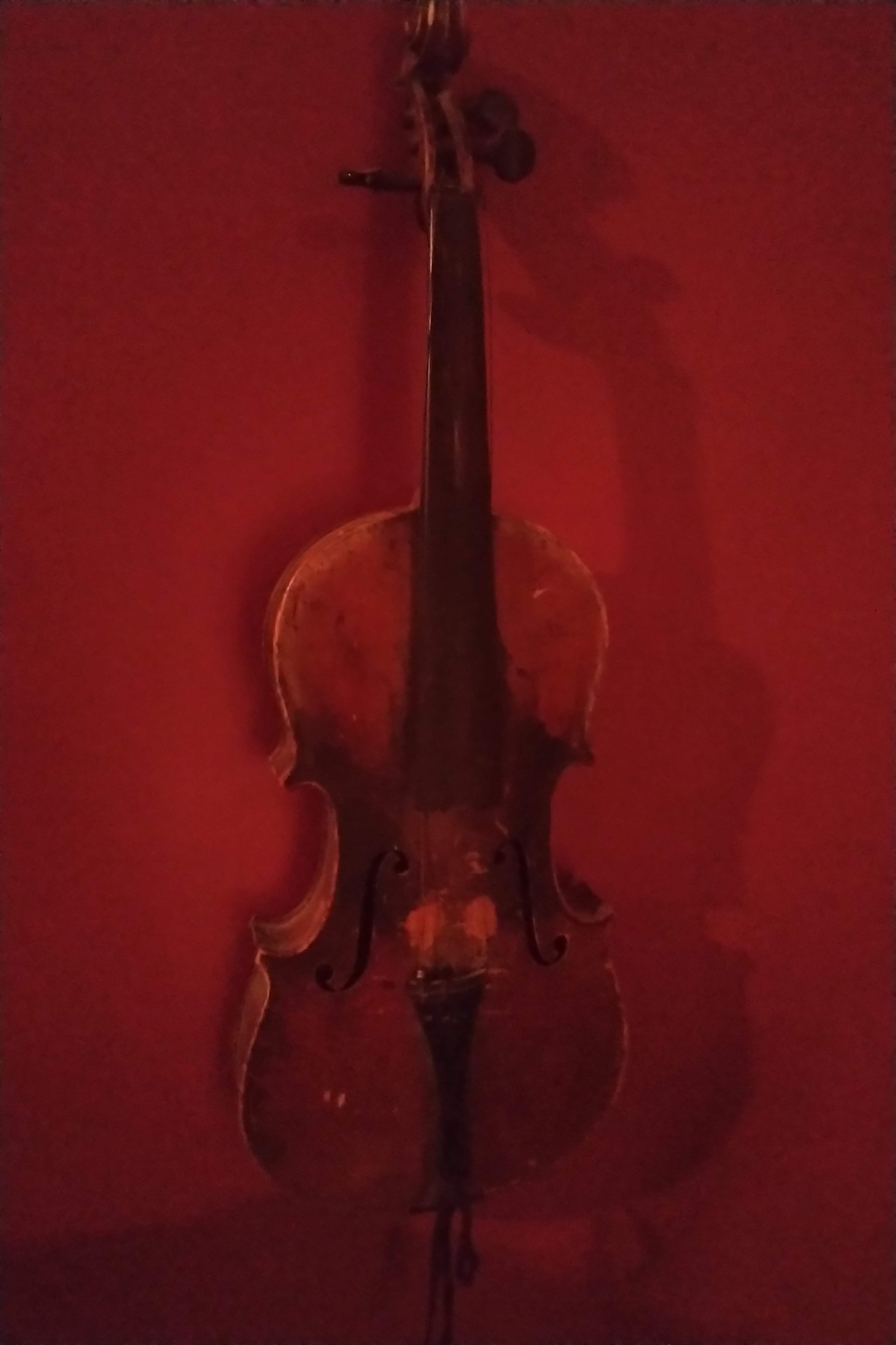 Grandpa's fiddle.jpg