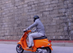 green-vespa.gif