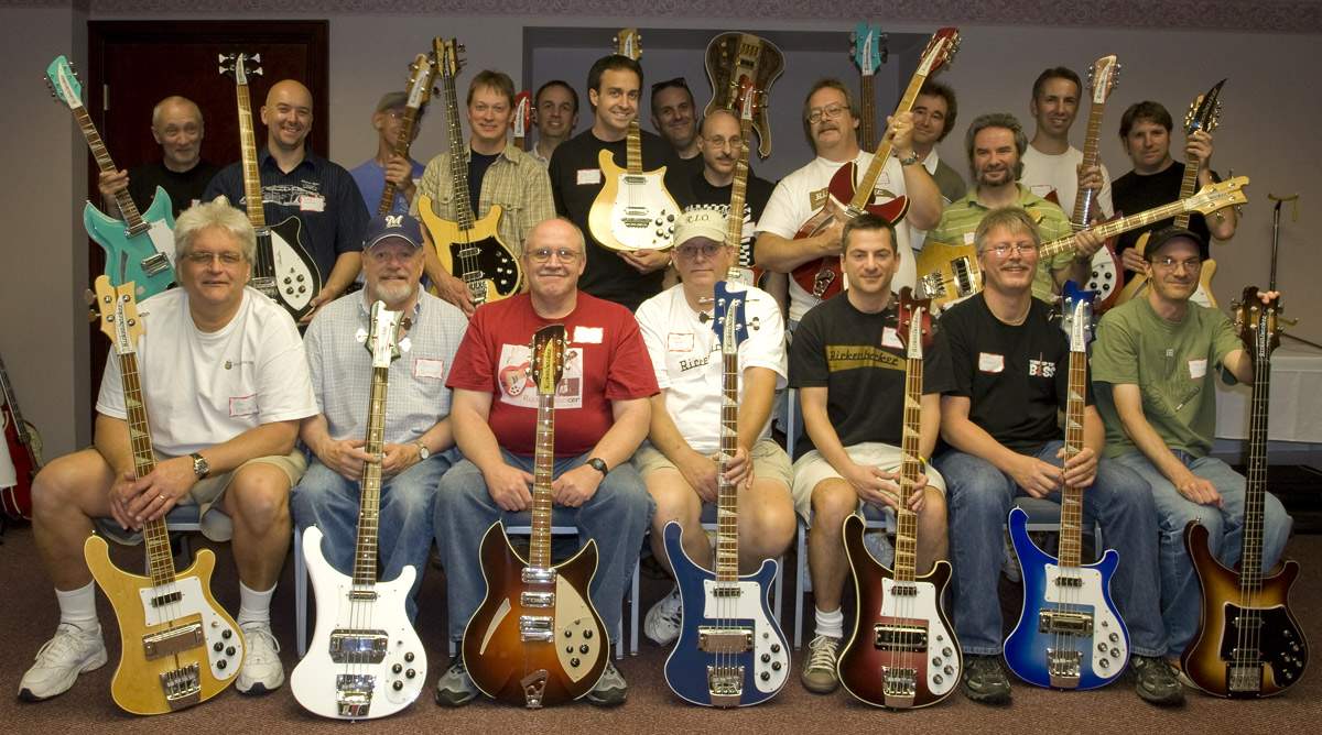 Group_Shot_1200_5343.jpg