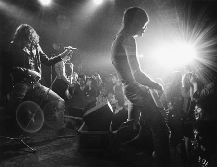 Gruen_B_Ramones_6-pg-horizontal.jpg