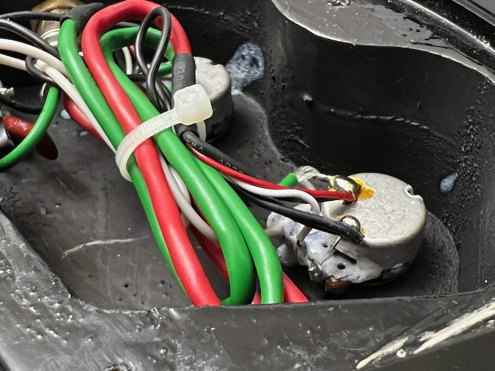 GSRM25 Mikro 5-string control panel Lube-A-Trol and cleanup - 2.jpeg
