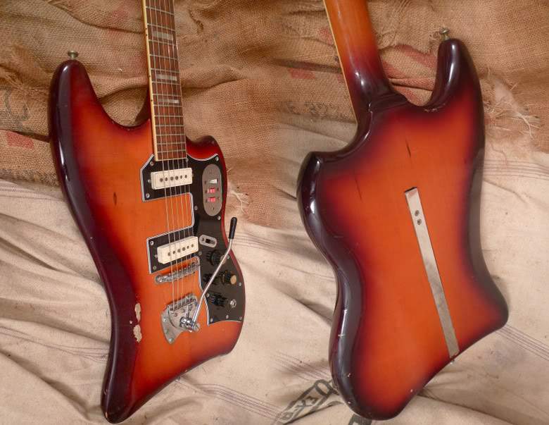 GuildS-200Thunderbird.jpg