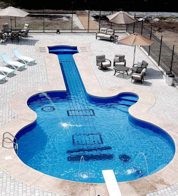 guitar-pool-1.jpg