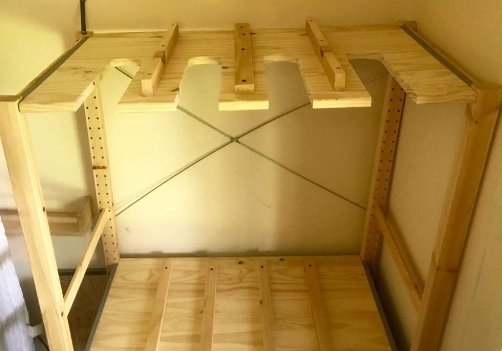 guitar-stand-ivar-5.jpg