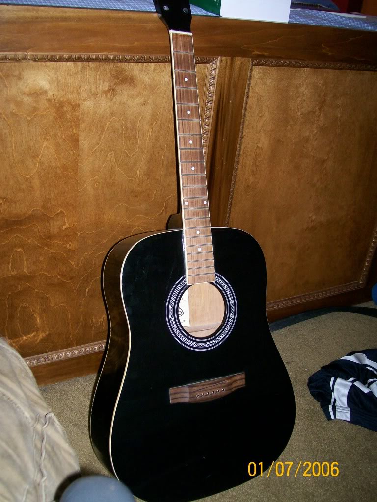 guitar001.jpg