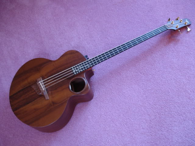 Guitars184.jpg