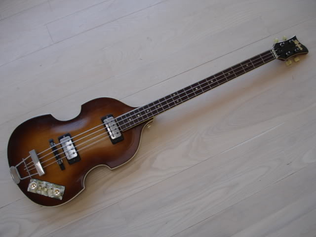 Guitars203.jpg