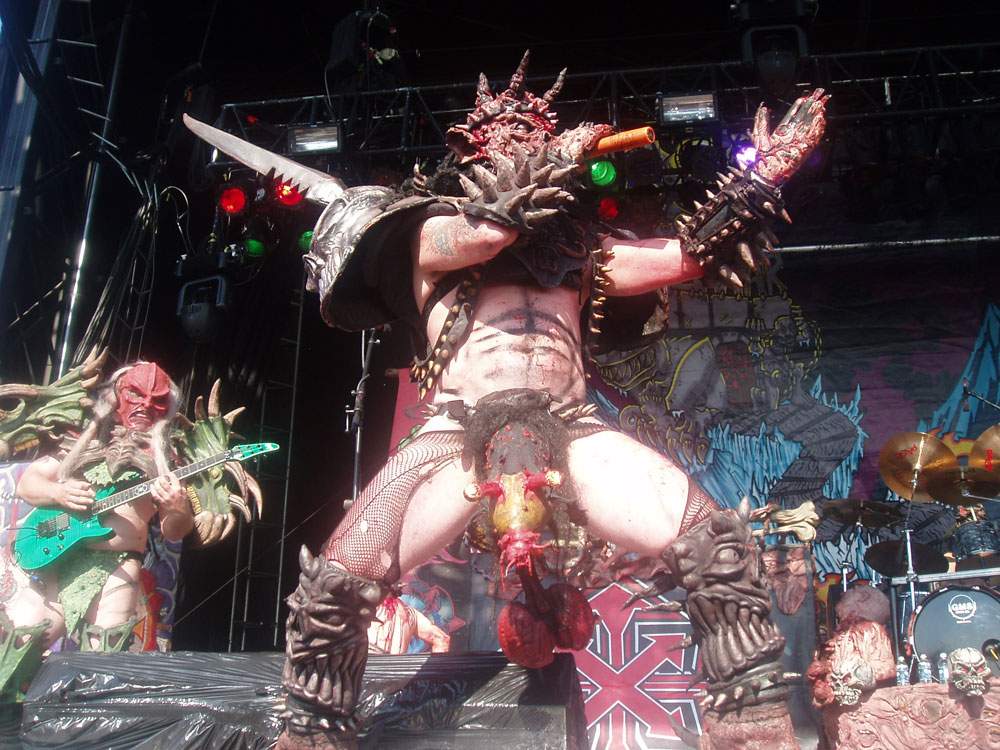 gwarlive.jpg