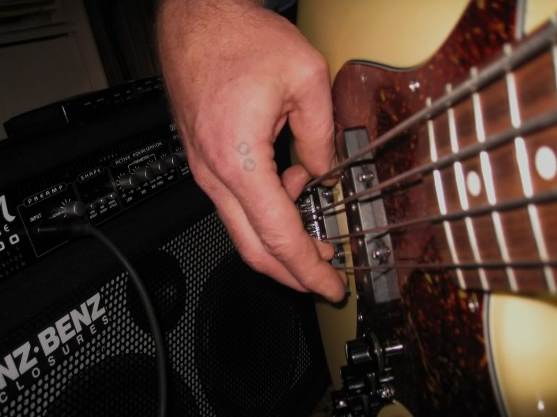 handbass.jpg