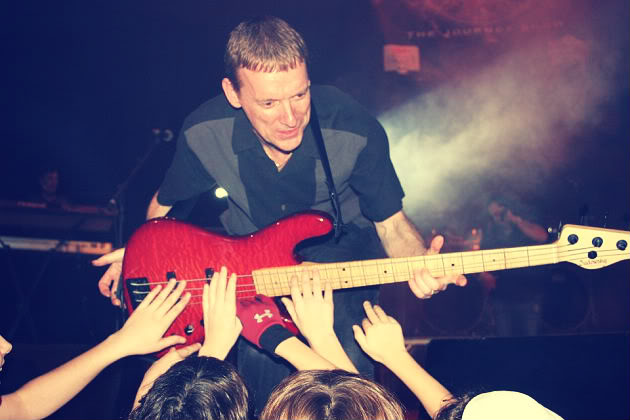 handsonbass-1.jpg
