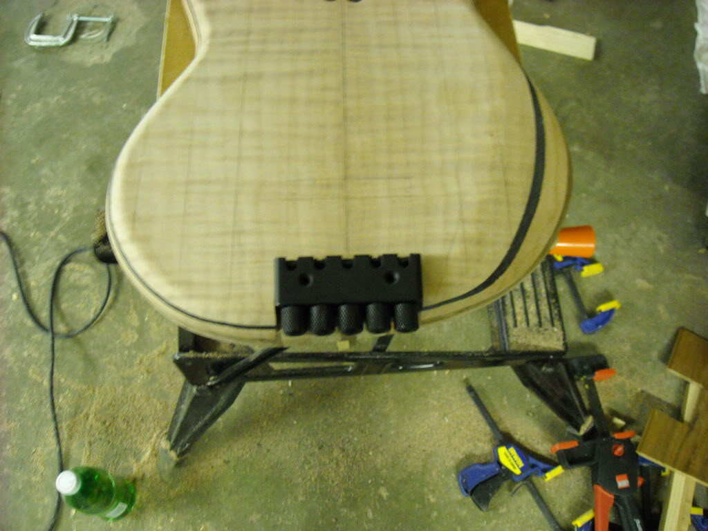 Headless3-12-09002.jpg