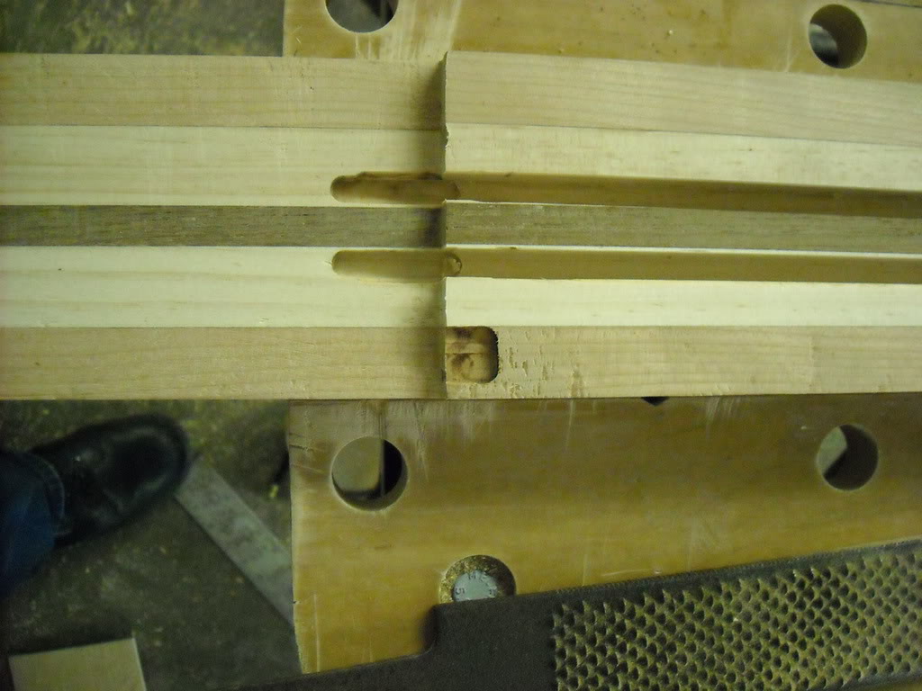 Headless3-3-09005.jpg