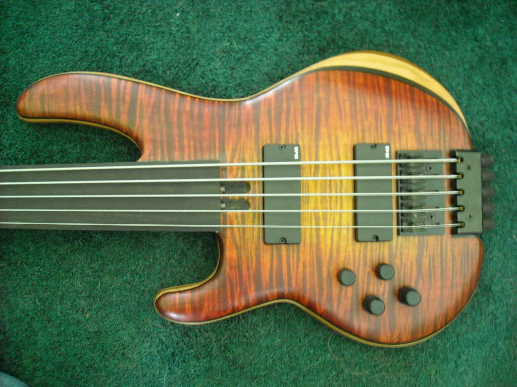 HeadlessBuild4-12-09024.jpg