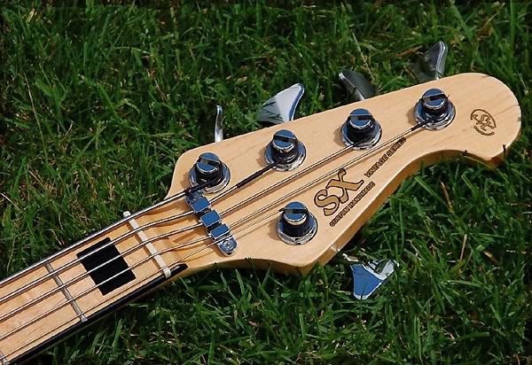 headstock-2.jpg