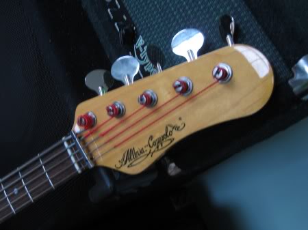 headstock-450x337.jpg