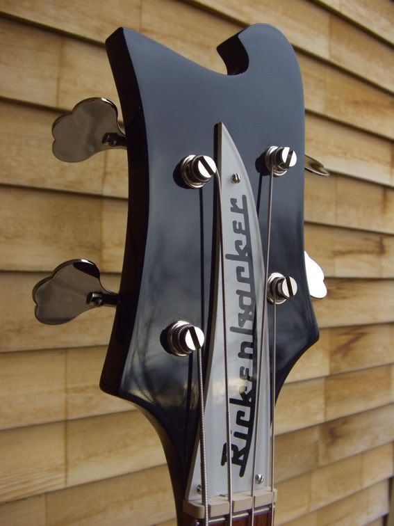 headstock.jpg