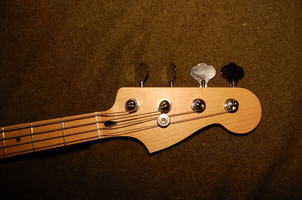 headstock.jpg