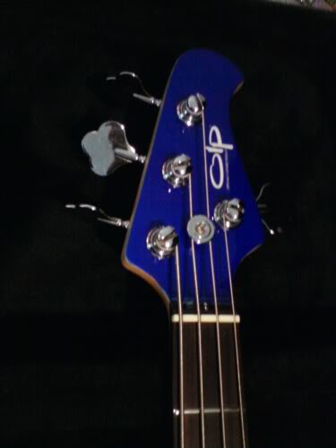headstock.jpg