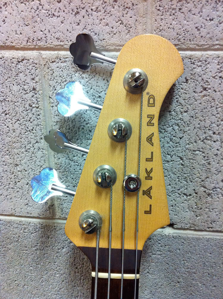 headstock.jpg