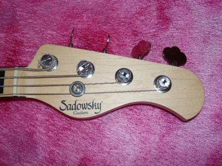 Headstock.jpg