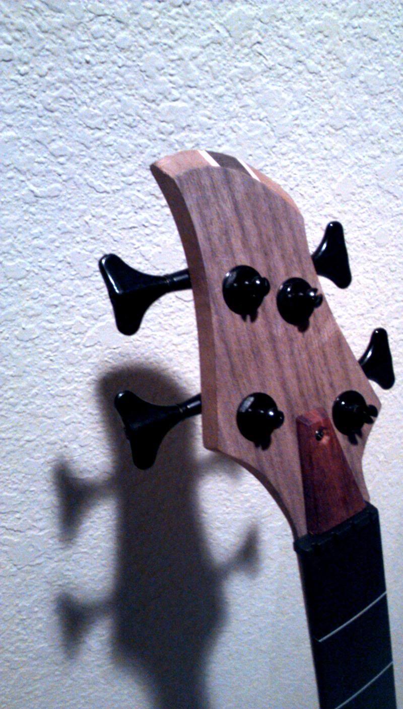headstock.jpg