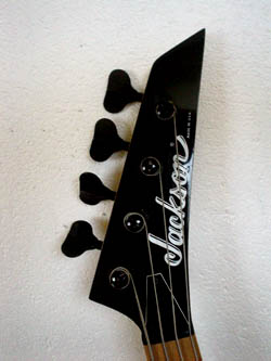 headstock.jpg