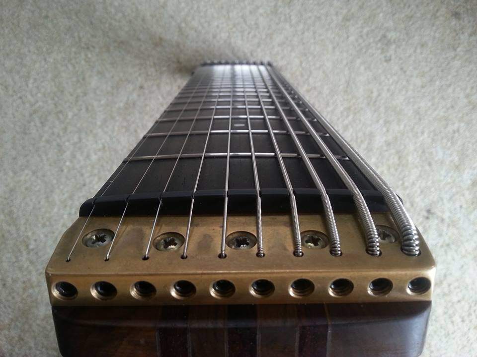 headstock.jpg