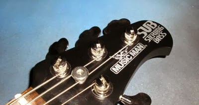 Headstock.jpg
