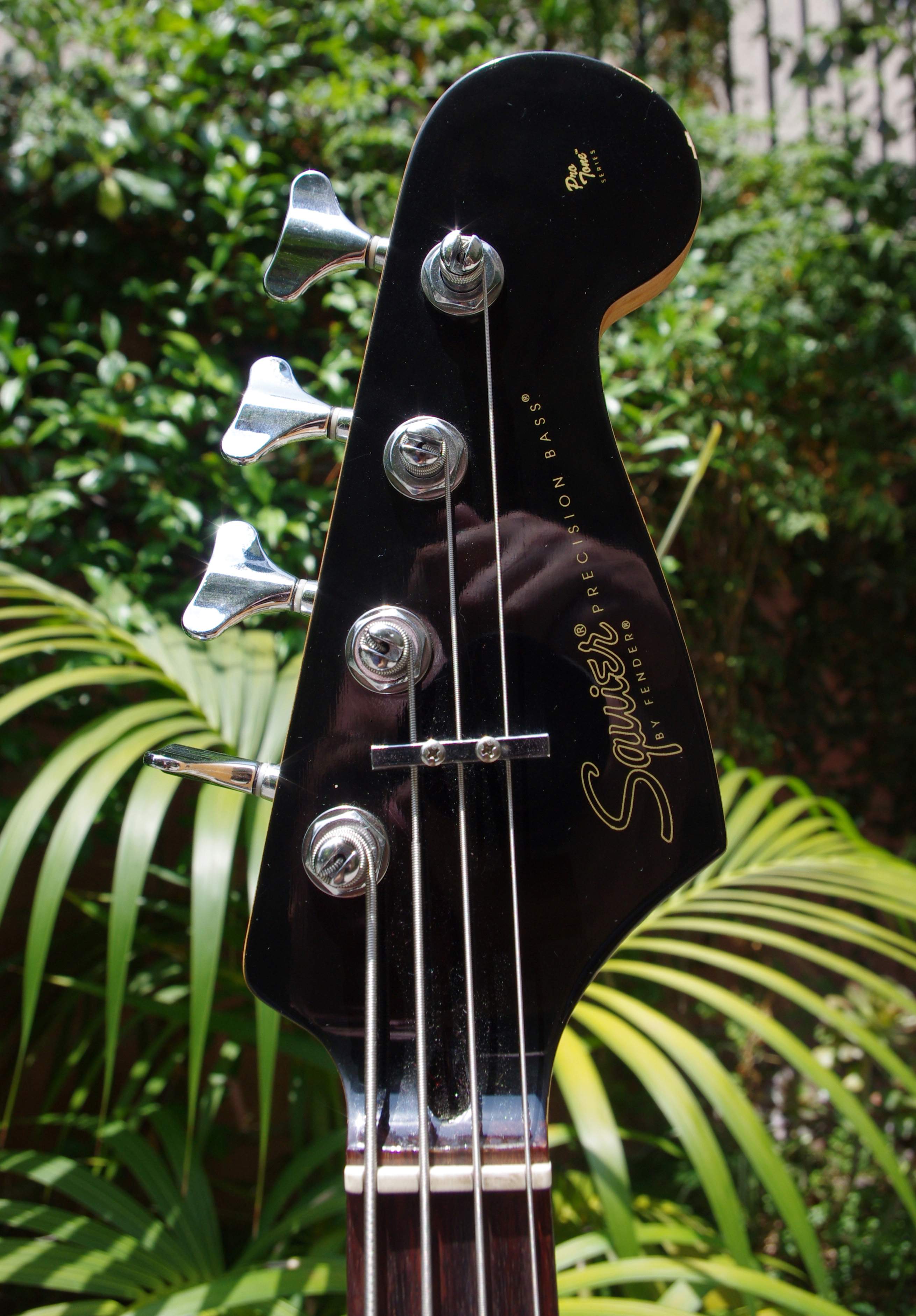 headstock.jpg