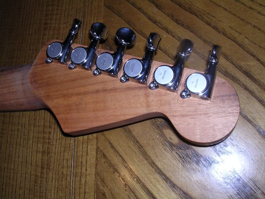 Headstock2a.jpg