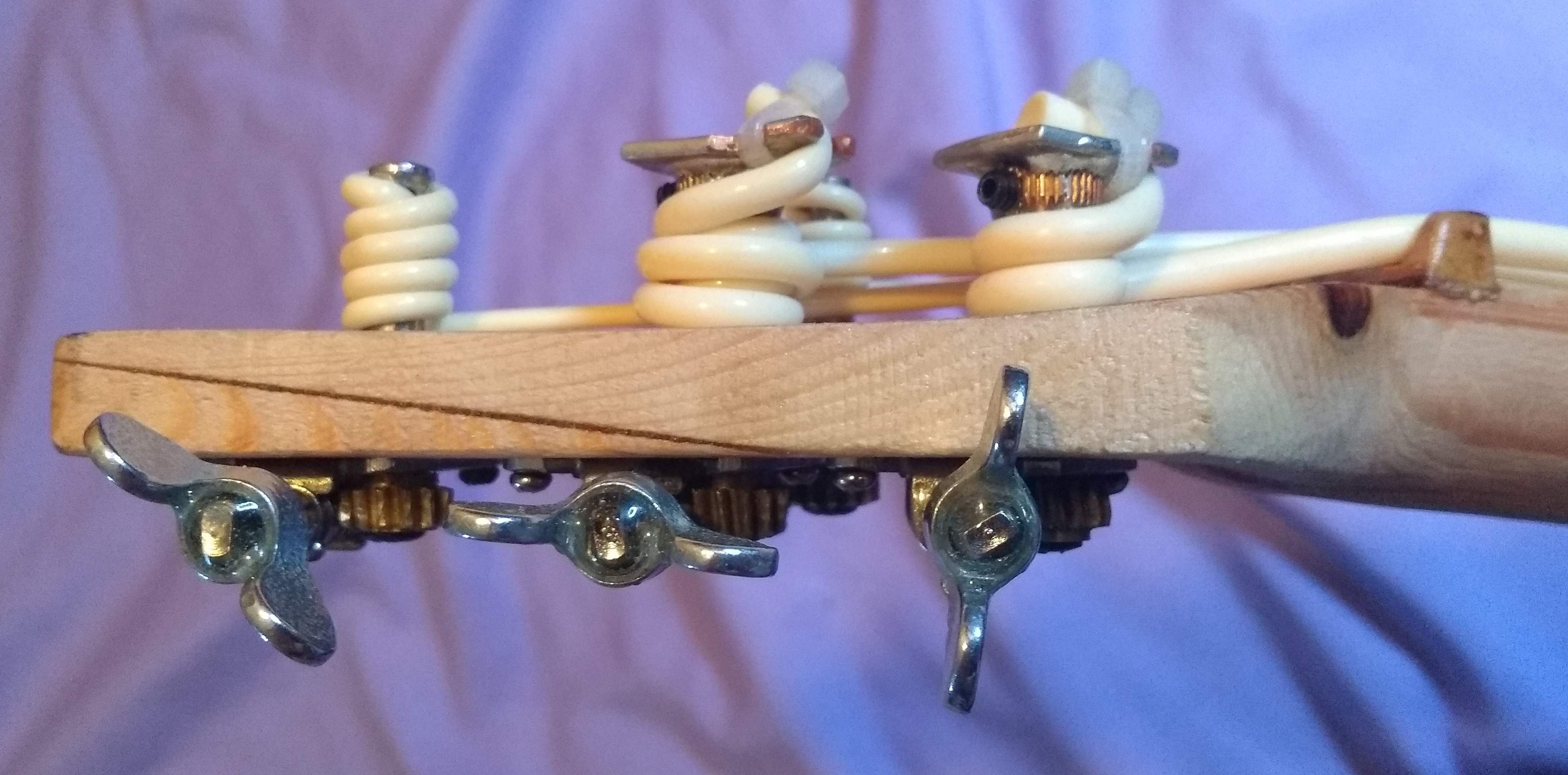 headstock_1.jpg