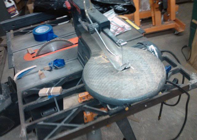 headstock_cutting_1.jpg
