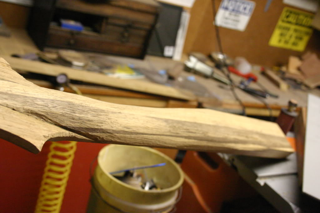 headstockandgluedbody005.jpg