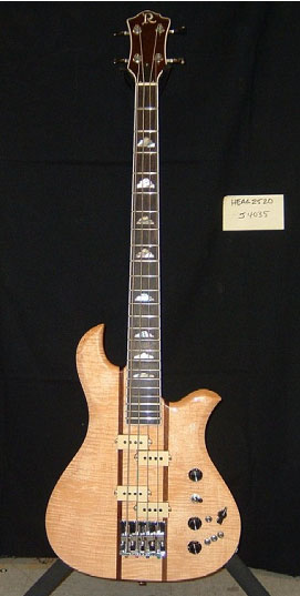 heag2520j4035.jpg