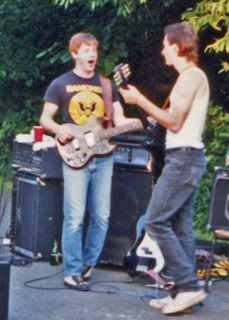 heckramone_2.jpg