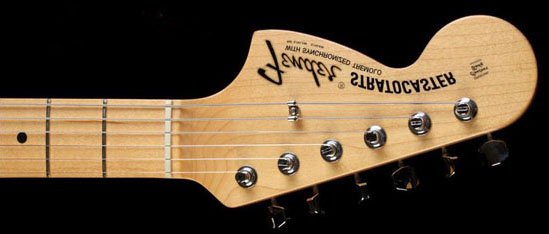 hendrix-strat1.jpg