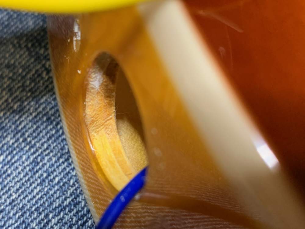 Hofner club jack socket opening 3 ply sides - 1.jpeg