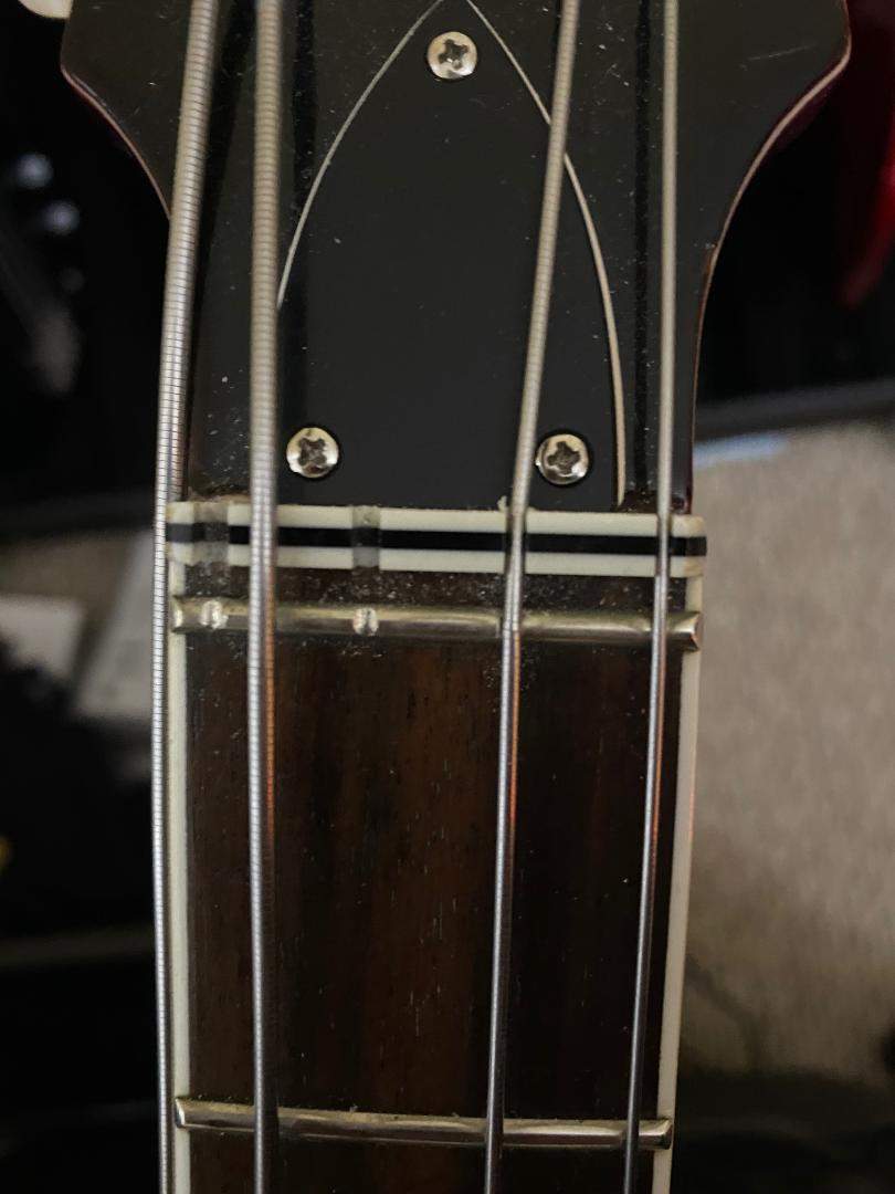 Hofner zero fret.jpg