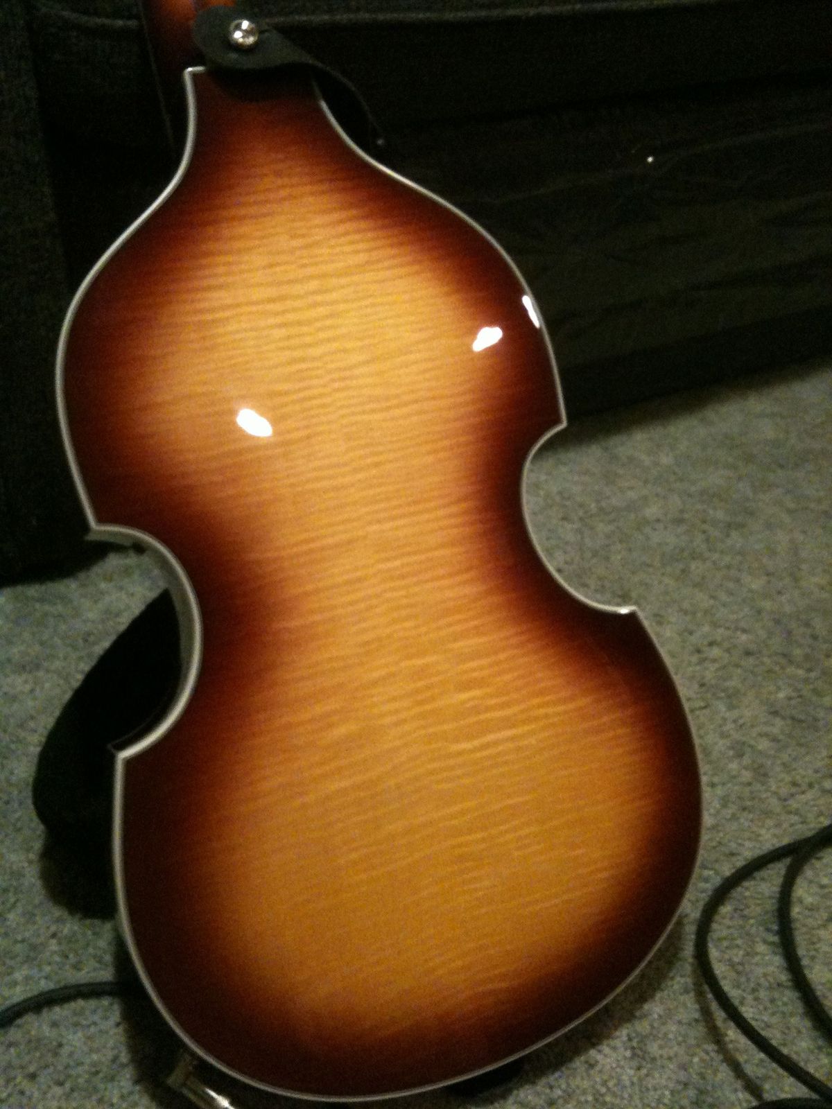 hofner3.jpg