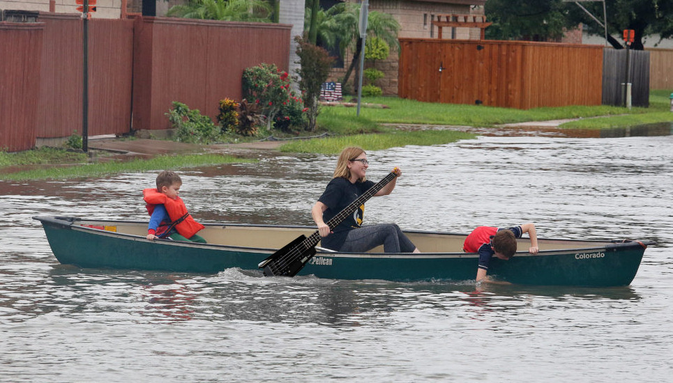 Hohner-Canoe-Flood.jpg
