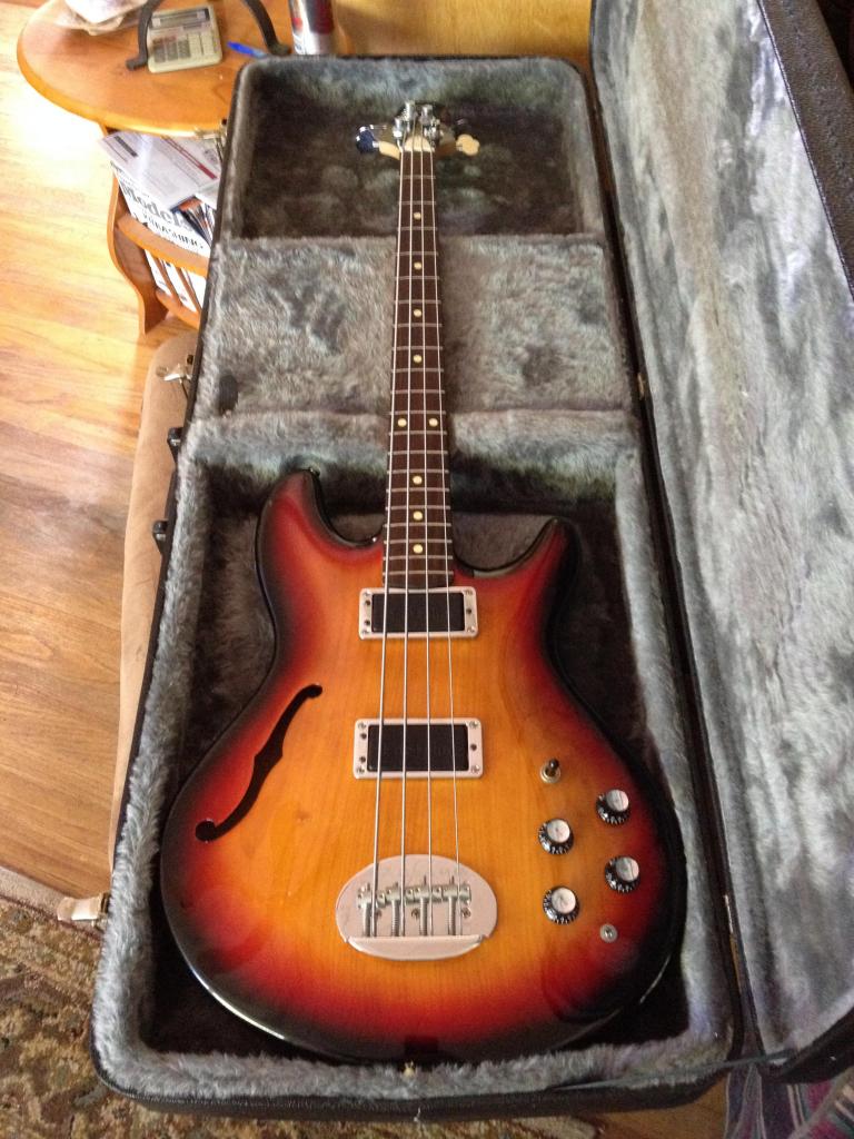 HollowbodyFront.jpg