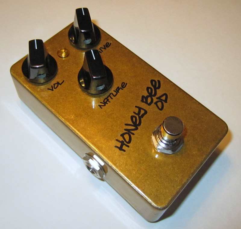 HoneyBee-01.jpg