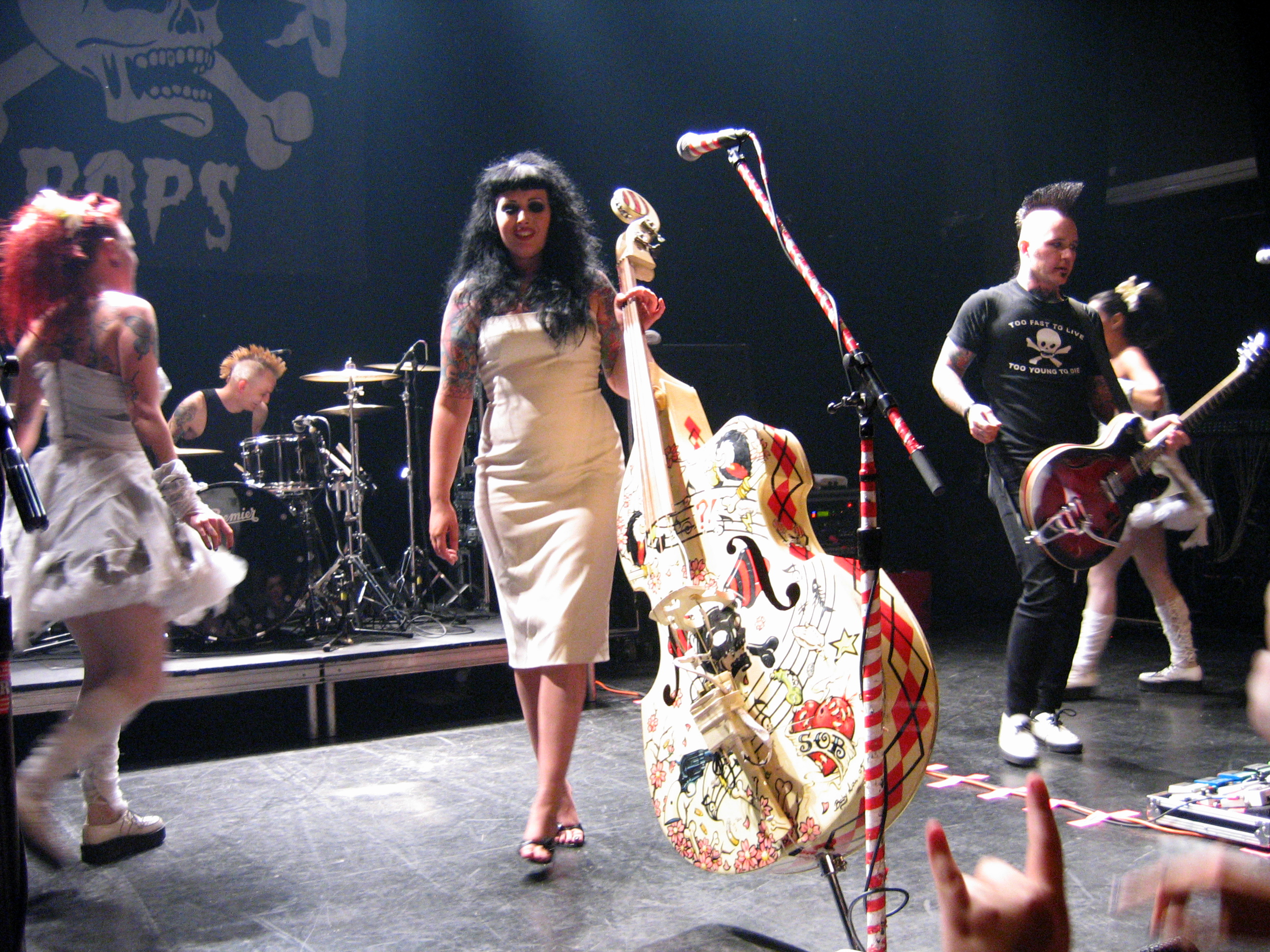 HorrorPops_live_03.jpg