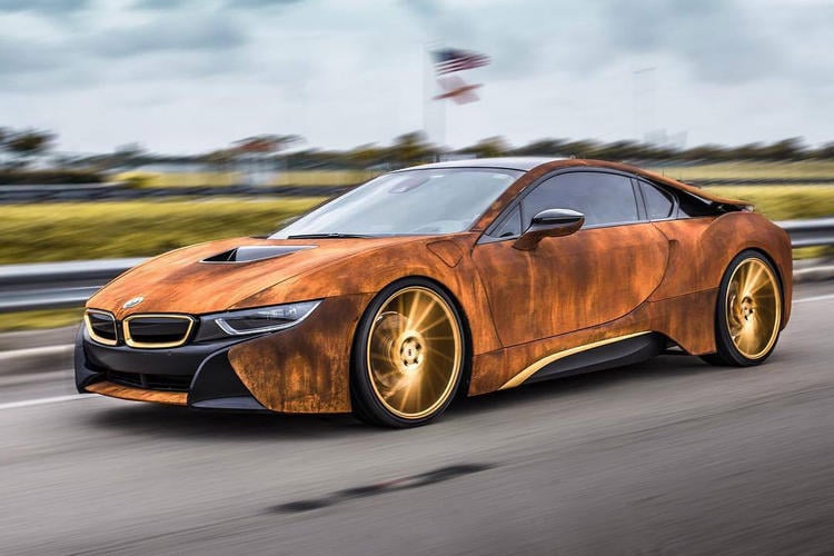 https%3A%2F%2Fhypebeast.com%2Fimage%2F2016%2F11%2Fbmw-i8-metrowrapz-austin-mahone-8.jpg