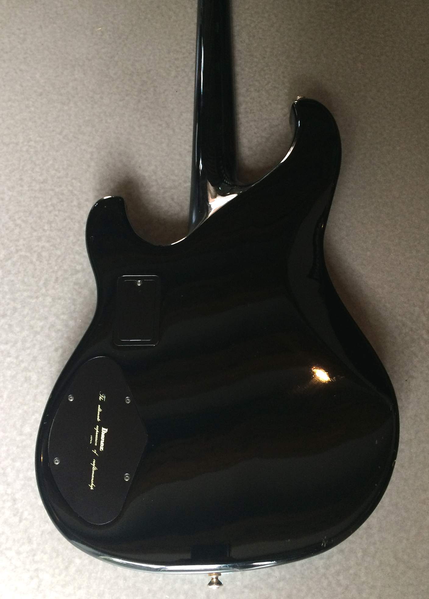Ibanez 3.jpg