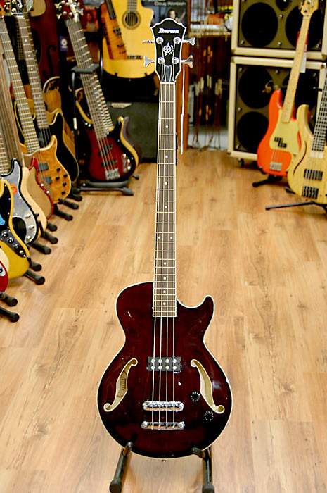 Ibanez-Artcore.jpg