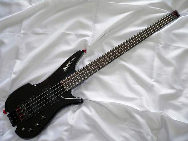 Ibanez Axstar.jpg