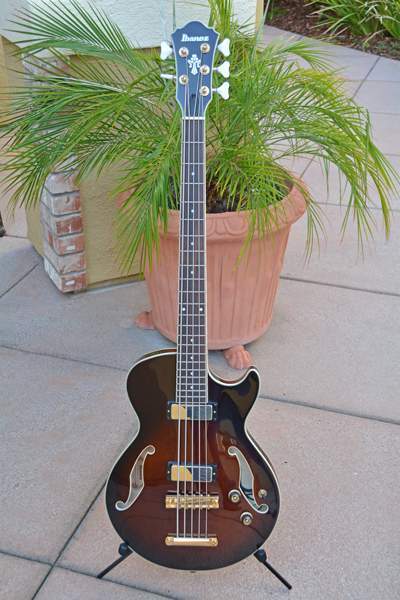 Ibanez-Full-02.jpg