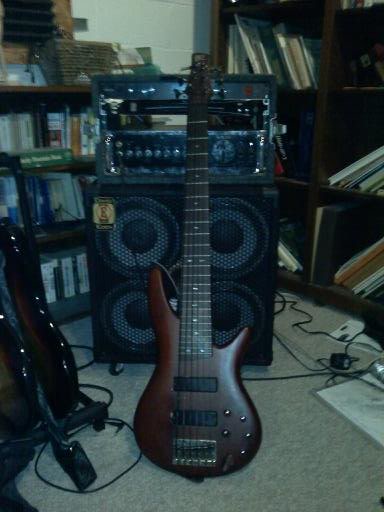 Ibanez.jpg