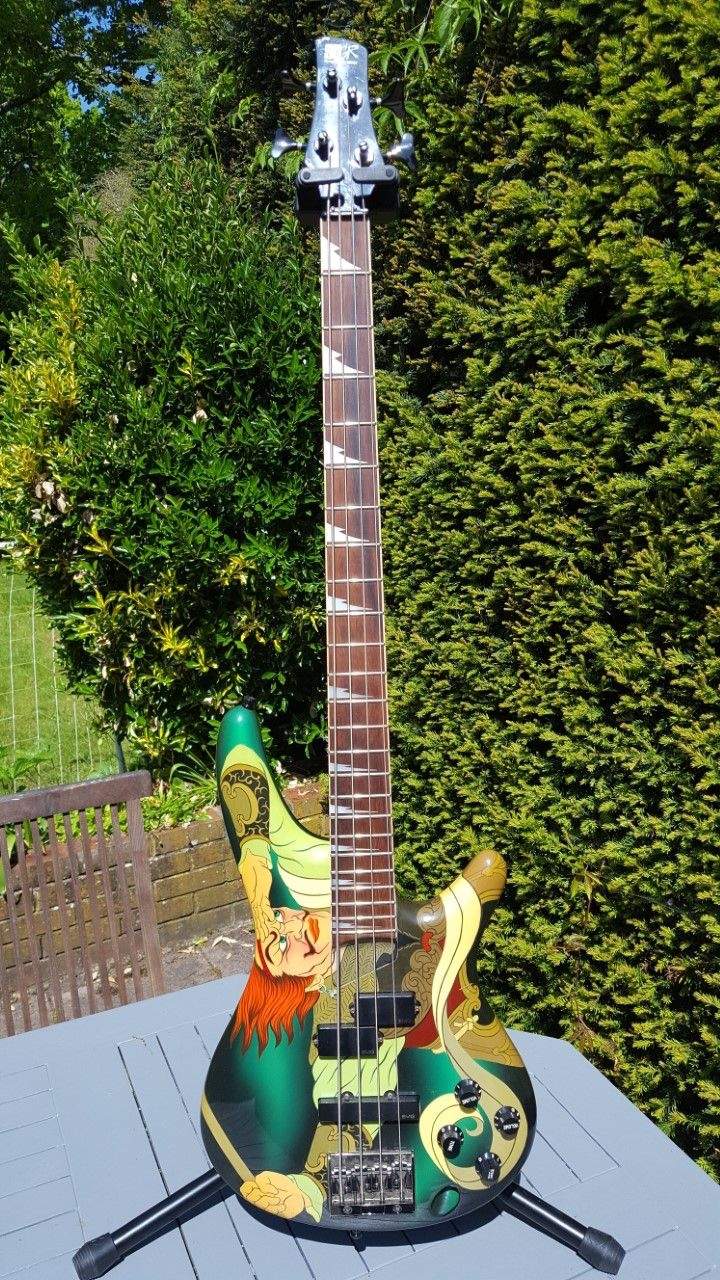 ibanez.jpg
